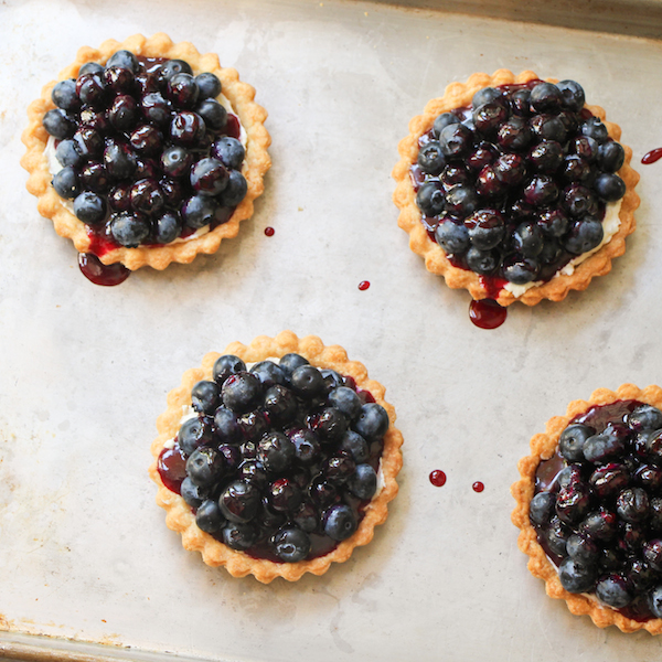 Glazed blueberry tarts, easy dessert